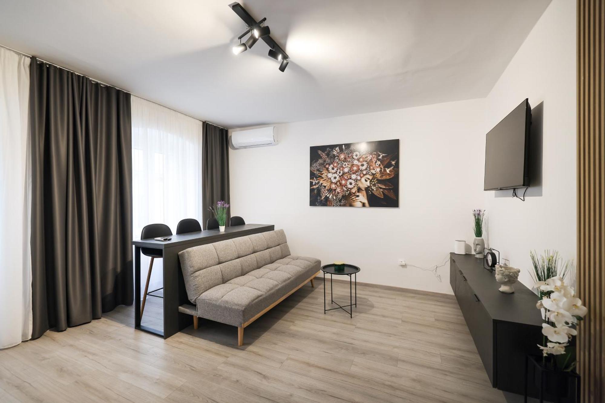 Classy Apartments In City Centar 扎达尔 外观 照片